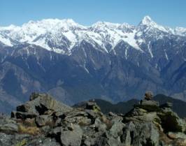 Photo by Frank & Klaus Germany,view from gorson bughyal,india auli himalaya trekking,india auli trekking,adventure tours to auli,auli garhwal himalayas,gorson auli trekking