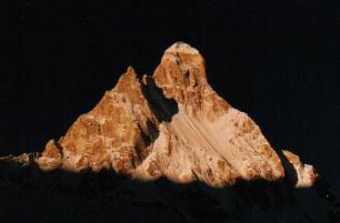 shivling peaks india himalaya,shivlinga peak,india shivling peak climbing,shivling garhwal himalayas,india shivlinga tours,shivling peaks expedition