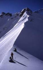 ronti saddle,ronti peak,trekking peak ronti,easy trekking peak ronti around 6000mts,trekkingpeak in indian himalaya,himalaya india trekking peak